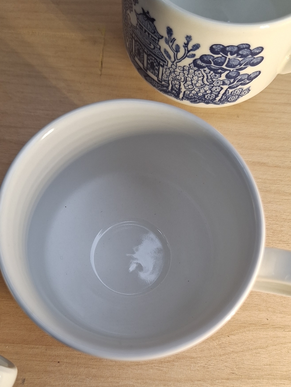 Vintage Churchill Blue Willow Coffee/Tea Cup Made In England Set Of 4 - Picture 11 of 15